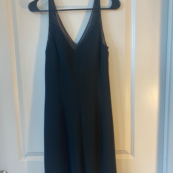 Evan-Picone Black Sleeveless V-neck Beaded sheer Appliqué Front, size 12 - Picture 10 of 10